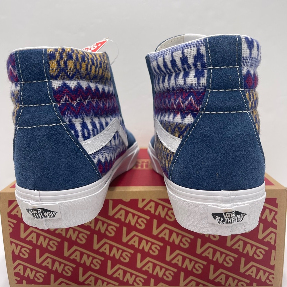 Vans Men’s Sk8-Hi
Fair Isle Biue/Multi Sneakers
VN0A705NBER - Picture 14 of 16